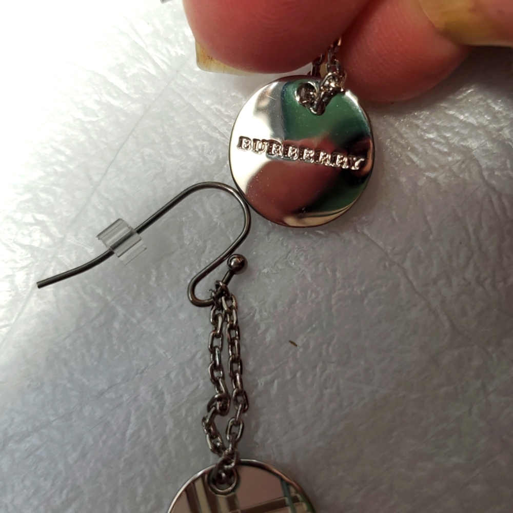 Light pink and Brown Plaid Burberry Earrings - Picture 4 of 4